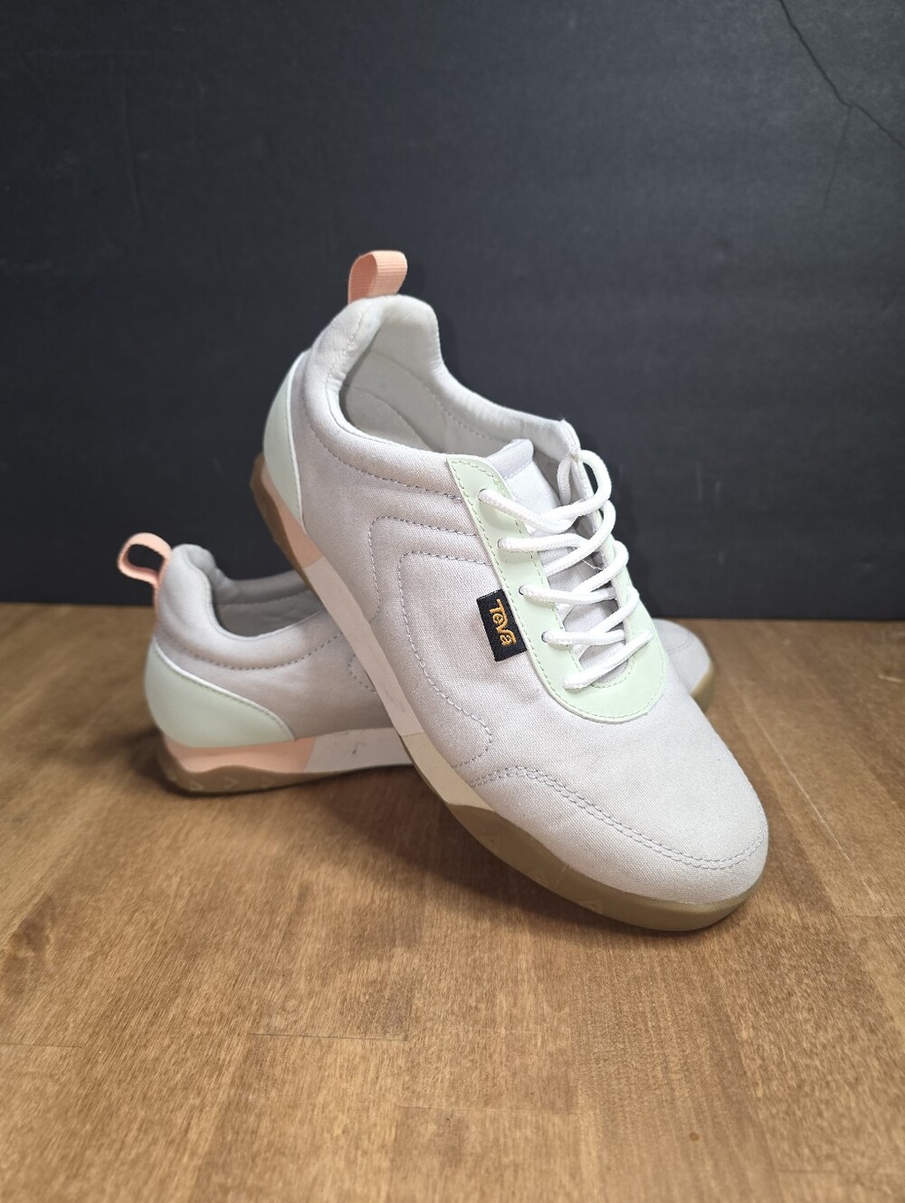 Teva Women 6 Low Top Sneakers Gray Mint Peach Canvas 1124040 Gum Sole